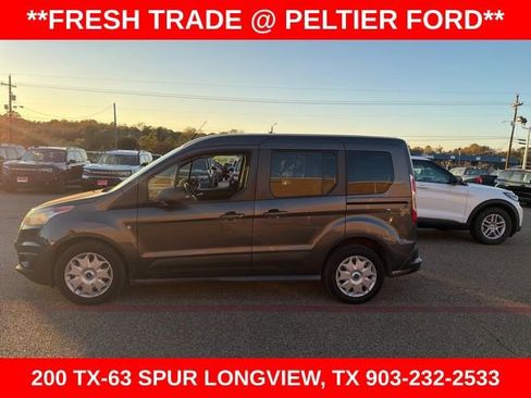 Used 2016 Ford Transit Connect XLT image 5