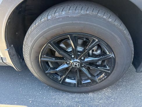 Certified 2025 Honda CR-V Sport-L image 4