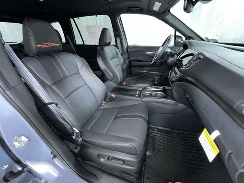 Used 2022 Honda Passport TrailSport image 32