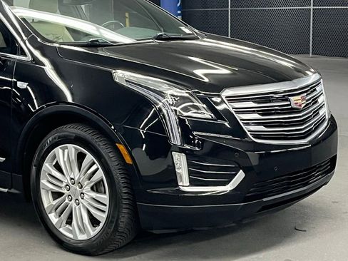 Used 2017 Cadillac XT5 Premium Luxury AWD/4WD image 41