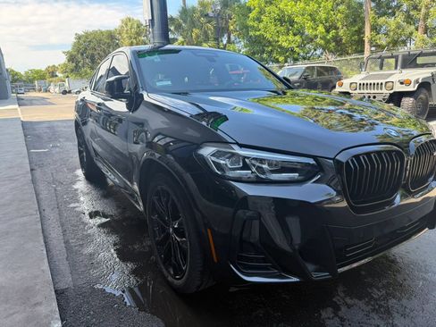 Used 2022 BMW X4 M40i AWD/4WD image 2