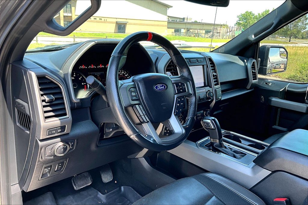 Used 2019 Ford F150 Raptor AWD/4WD image 12