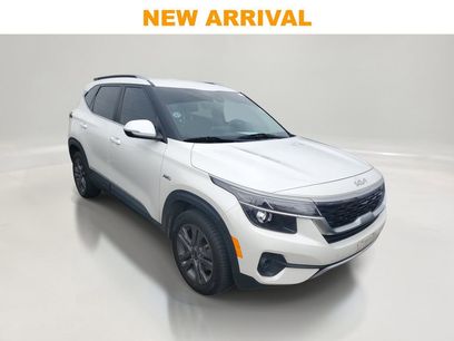 Used 2023 Kia Seltos S w/ Navigation Package
