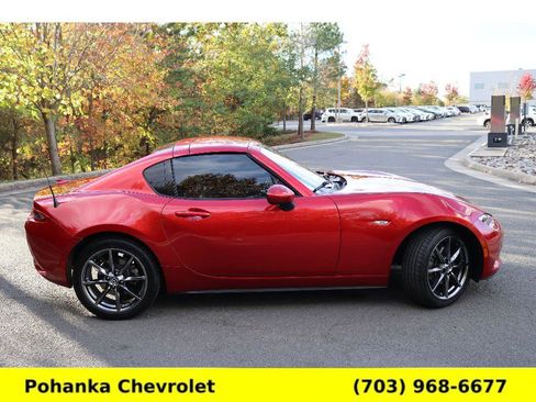 Used 2017 MAZDA MX-5 Miata RF Grand Touring image 8