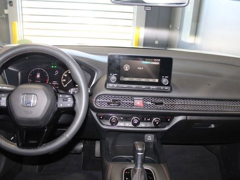 Used 2024 Honda HR-V Sport image 22