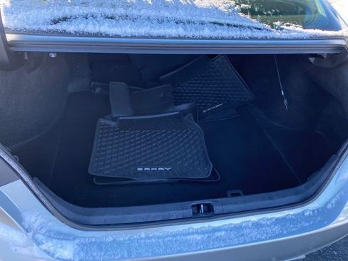 Used 2023 Toyota Camry SE image 18