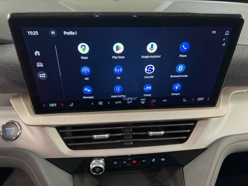 New 2026 Ford Explorer Active image 9