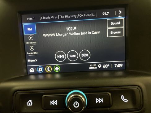 Used 2022 GMC Terrain SLE w/ Driver Convenience Package image 7