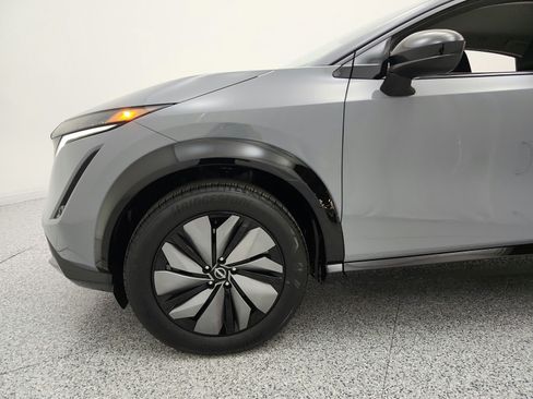 Used 2024 Nissan Ariya AWD image 17