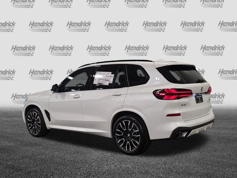 New 2026 BMW X5 sDrive40i w/ M Sport Package RWD image 6