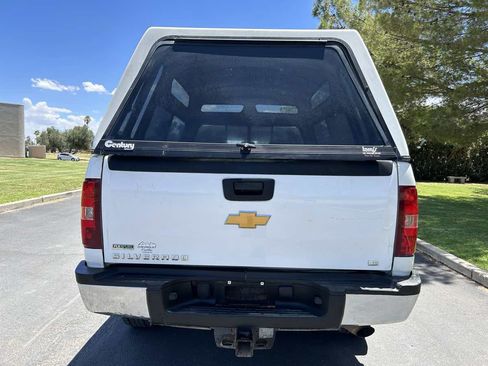 Used 2012 Chevrolet Silverado 2500 W/T AWD/4WD image 8
