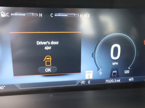 Used 2024 Ford F150 Lightning Flash AWD/4WD image 20