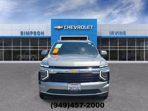 Used 2026 Chevrolet Tahoe LS RWD image 3