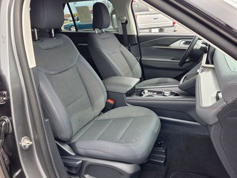 New 2026 Ford Explorer Active image 17