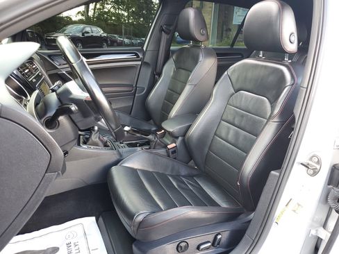 Used 2016 Volkswagen GTI Autobahn w/ Lighting Package (SEL) image 18