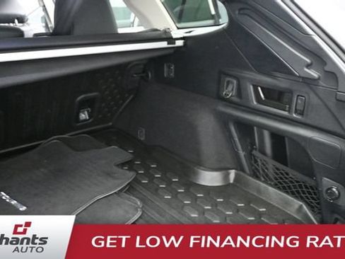 Used 2023 Subaru Outback Touring AWD/4WD image 19