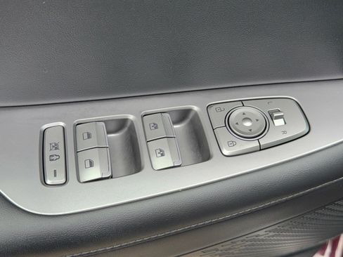 Used 2023 Hyundai Palisade Limited FWD image 15