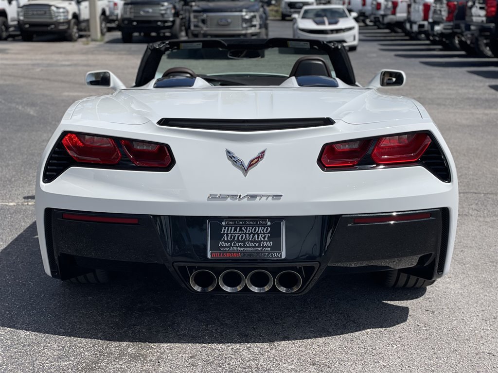 Used 2015 Chevrolet Corvette Stingray Convertible w/ 3LT Preferred Equipment Group RWD image 18