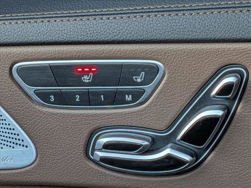 Used 2019 Mercedes-Benz S 560 4MATIC Sedan image 18