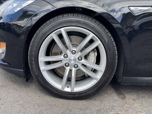 Used 2015 Tesla Model S AWD image 7