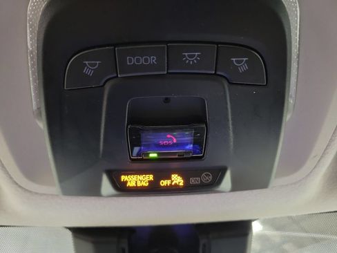 Used 2025 Toyota Corolla LE FWD image 22