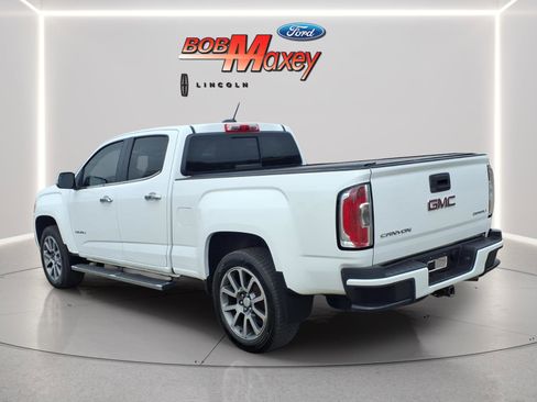 Used 2018 GMC Canyon Denali image 7