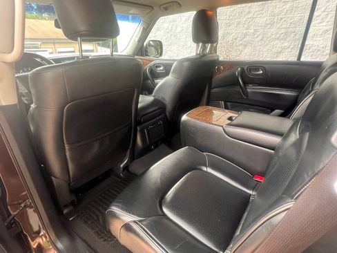 Used 2017 INFINITI QX80 4WD image 30