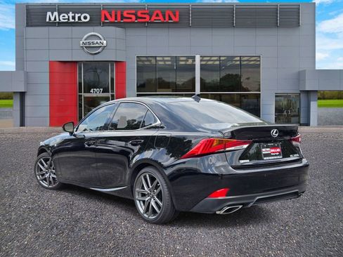 Used 2020 Lexus IS 350 F Sport w/ F Sport Package RWD image 4