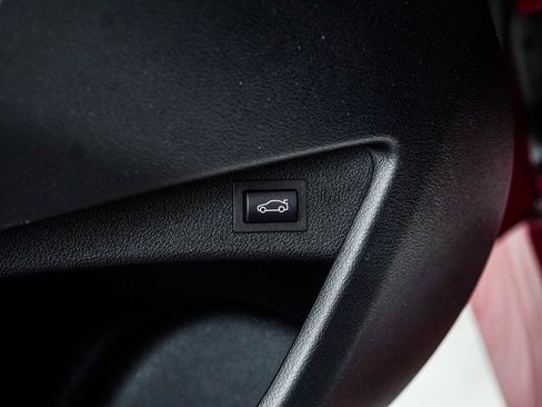 Used 2025 BMW M240i xDrive Coupe w/ Premium Package AWD/4WD image 38