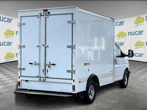 New 2025 Chevrolet Express 3500 w/ Power Convenience Package image 7