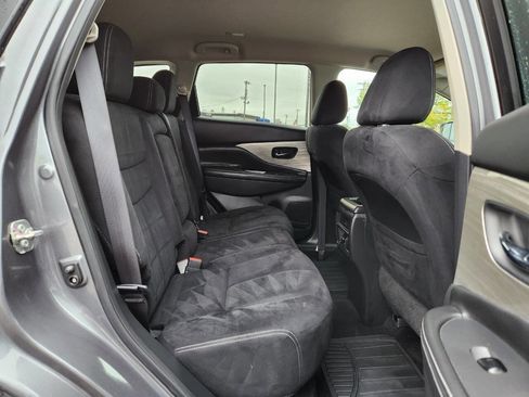 Used 2017 Nissan Murano SV image 13
