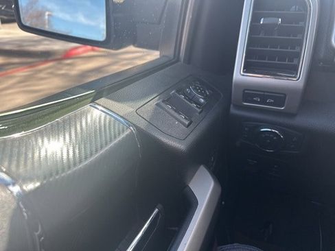 Used 2019 Ford F150 Lariat w/ Equipment Group 502A Luxury image 10