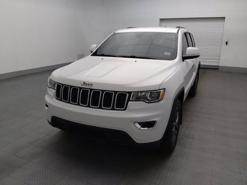 Used 2019 Jeep Grand Cherokee Laredo w/ Laredo X Package RWD image 15