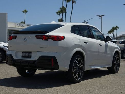 New 2026 BMW X2 xDrive28i w/ Technology Package AWD/4WD image 17