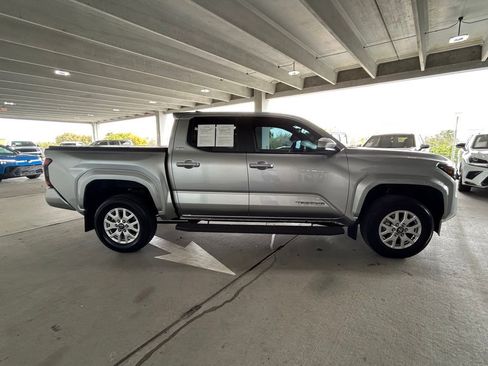 Used 2024 Toyota Tacoma SR5 image 6
