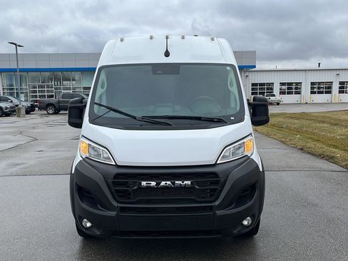 Used 2025 RAM ProMaster 3500 w/ Convenience Group image 10