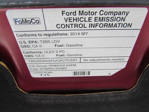 Used 2014 Ford Fusion SE FWD image 37