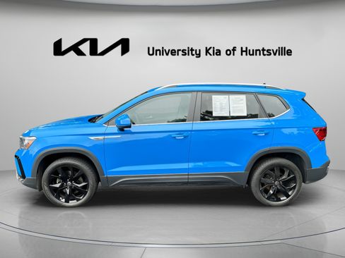 Used 2022 Volkswagen Taos SE FWD image 5