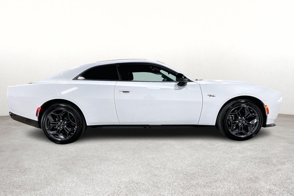 New 2026 Dodge Charger R/T w/ Blacktop Package AWD/4WD image 8