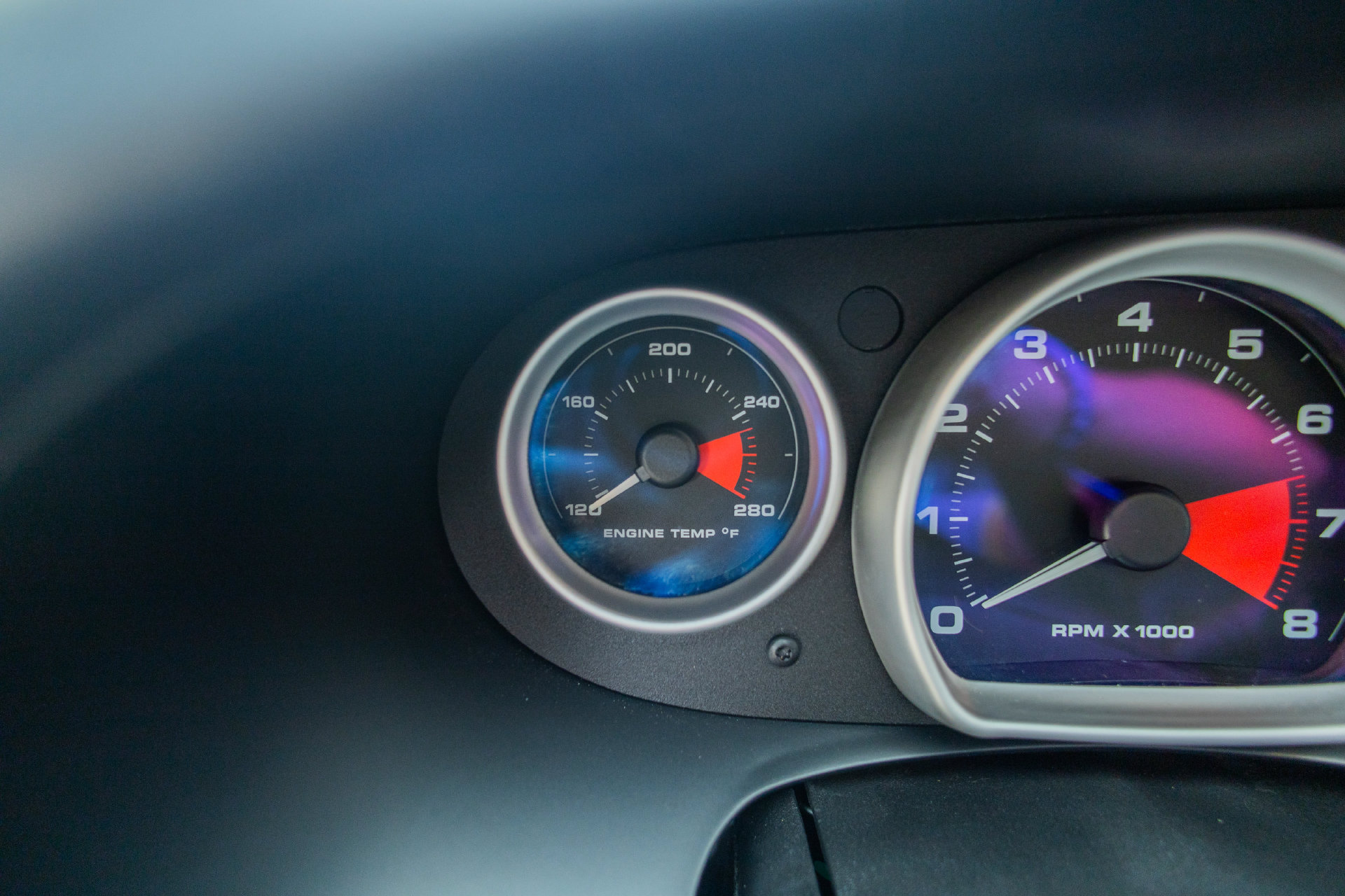 Used 2006 Ford GT RWD image 62