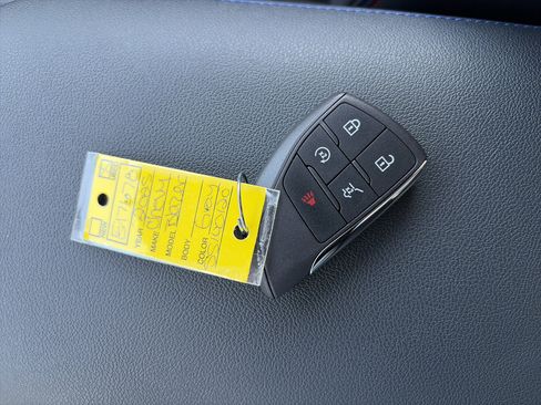 Used 2025 Chevrolet Blazer EV RS AWD/4WD image 34