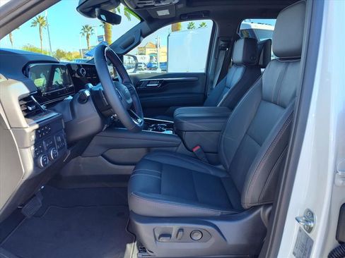 New 2025 Chevrolet Suburban RST w/ Advanced Technology Package image 6