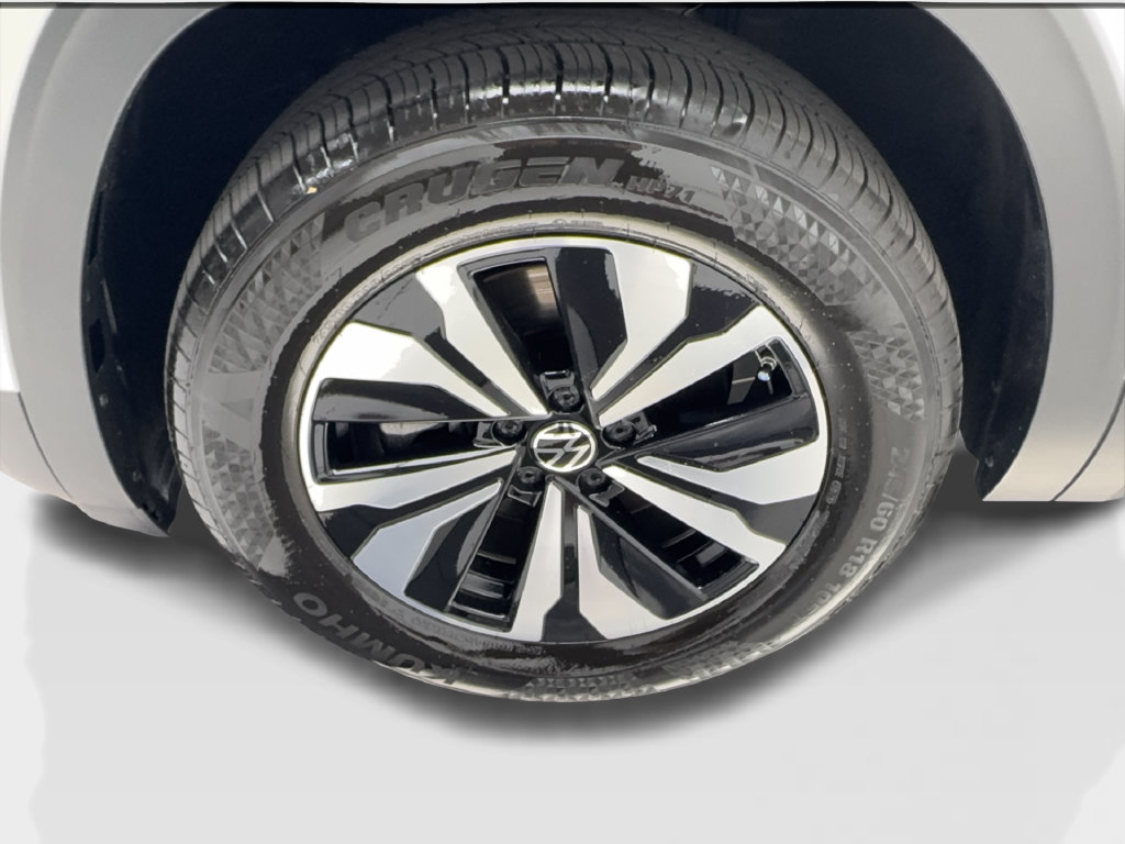 Used 2026 Volkswagen Atlas SE FWD image 14