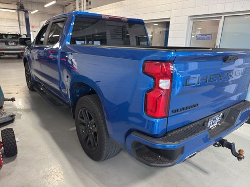 Used 2022 Chevrolet Silverado 1500 RST w/ Convenience Package II AWD/4WD image 7
