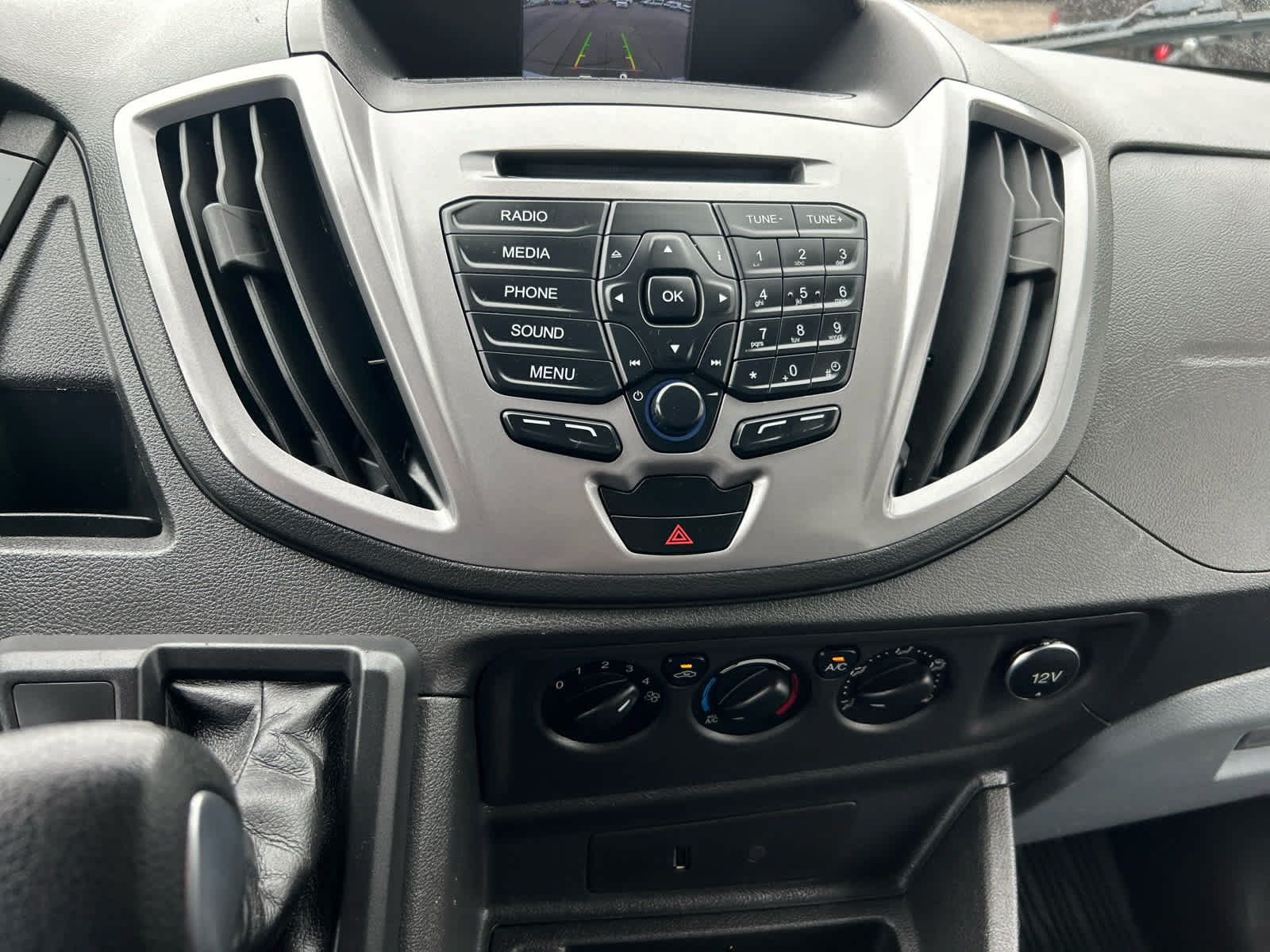 Used 2019 Ford Transit 150 XLT RWD image 18