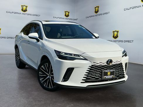 Used 2023 Lexus RX 350 Premium Plus w/ Accessory Package (Z1) FWD image 3