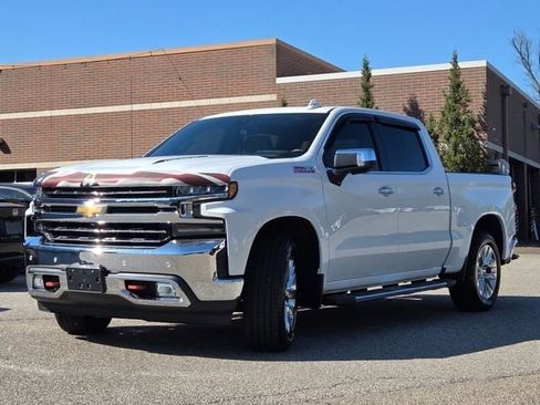 Used 2019 Chevrolet Silverado 1500 LTZ image 22