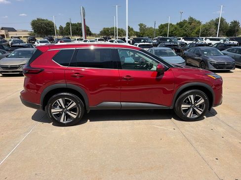 Used 2026 Nissan Rogue SL AWD/4WD image 6