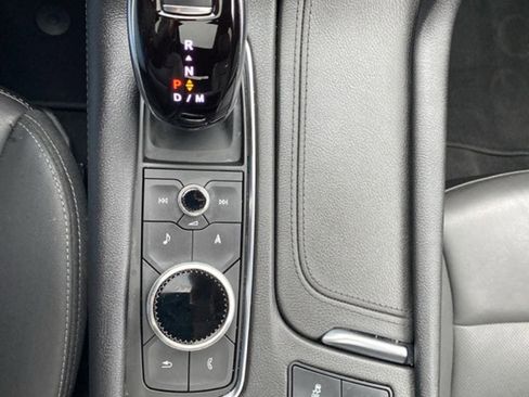 Used 2025 Cadillac XT5 Premium Luxury image 37