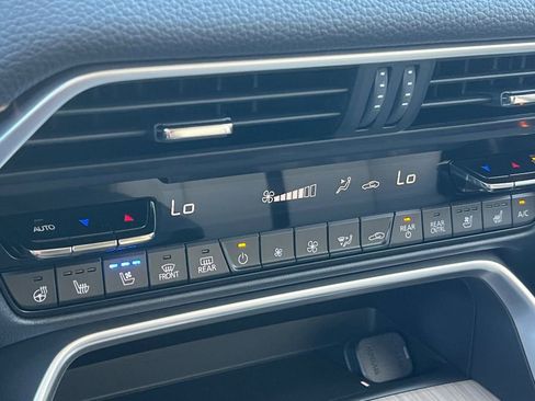 New 2026 MAZDA CX-90 Plug-In Hybrid w/ Preferred image 21